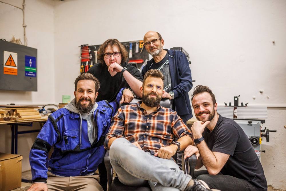 Tým Forma Studia v dílně — CNC a 3D tisk Šumperk